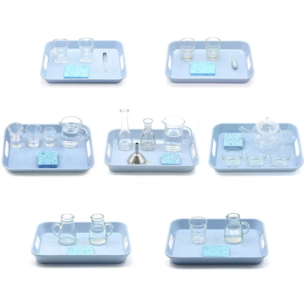 Plateau vie Pratique - Verser du liquide dans 3 verres de taille différentes