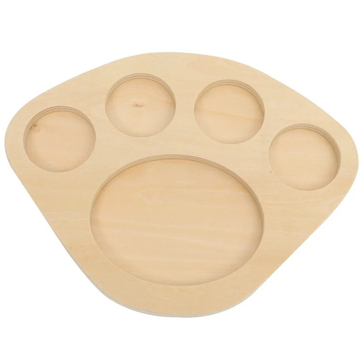 Plateau de tri en bois avec jetons colorés