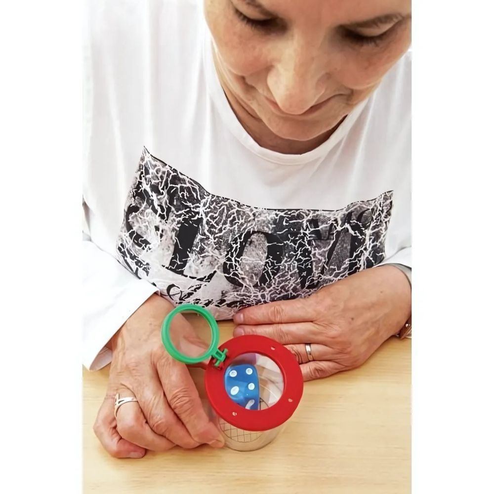 Boîte loupe à insectes