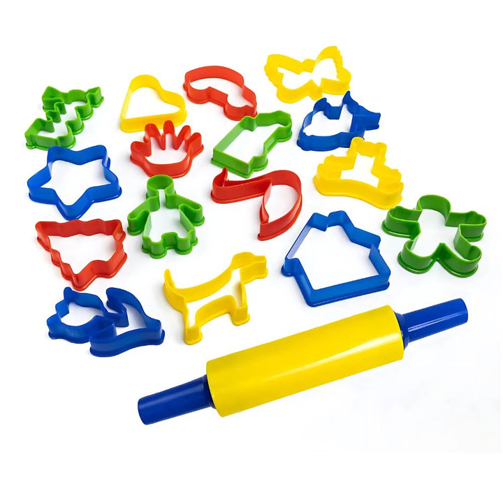 Lot de 16 maxi emporte pièces et 1 rouleau