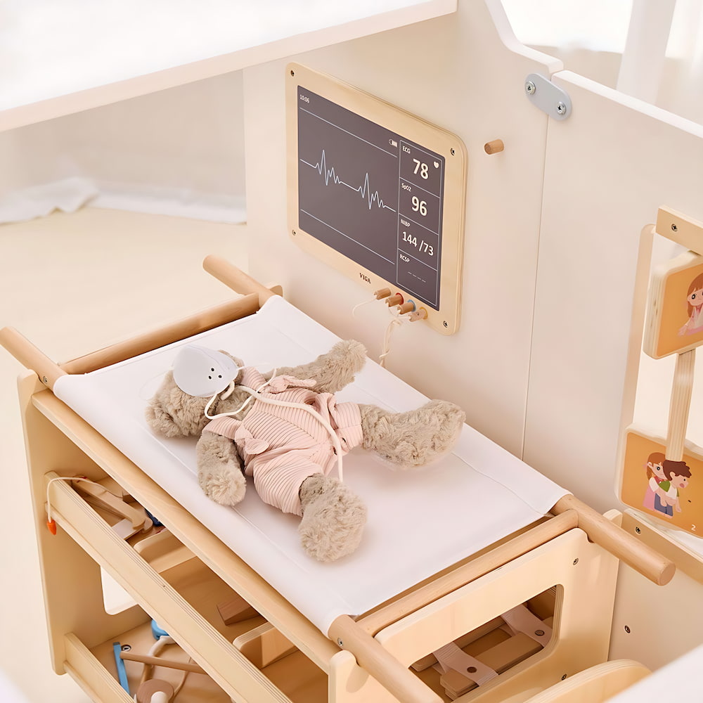 Ambulance Géante - Coin Métier | EVEIL MONTESSORI