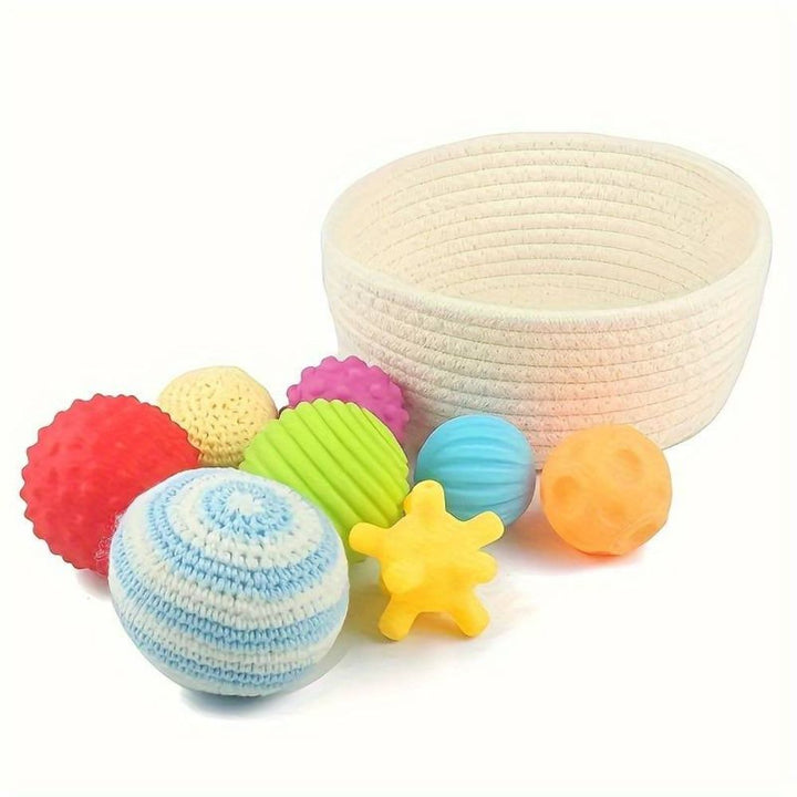 Panier de 8 balles sensorielles Montessori multi-textures