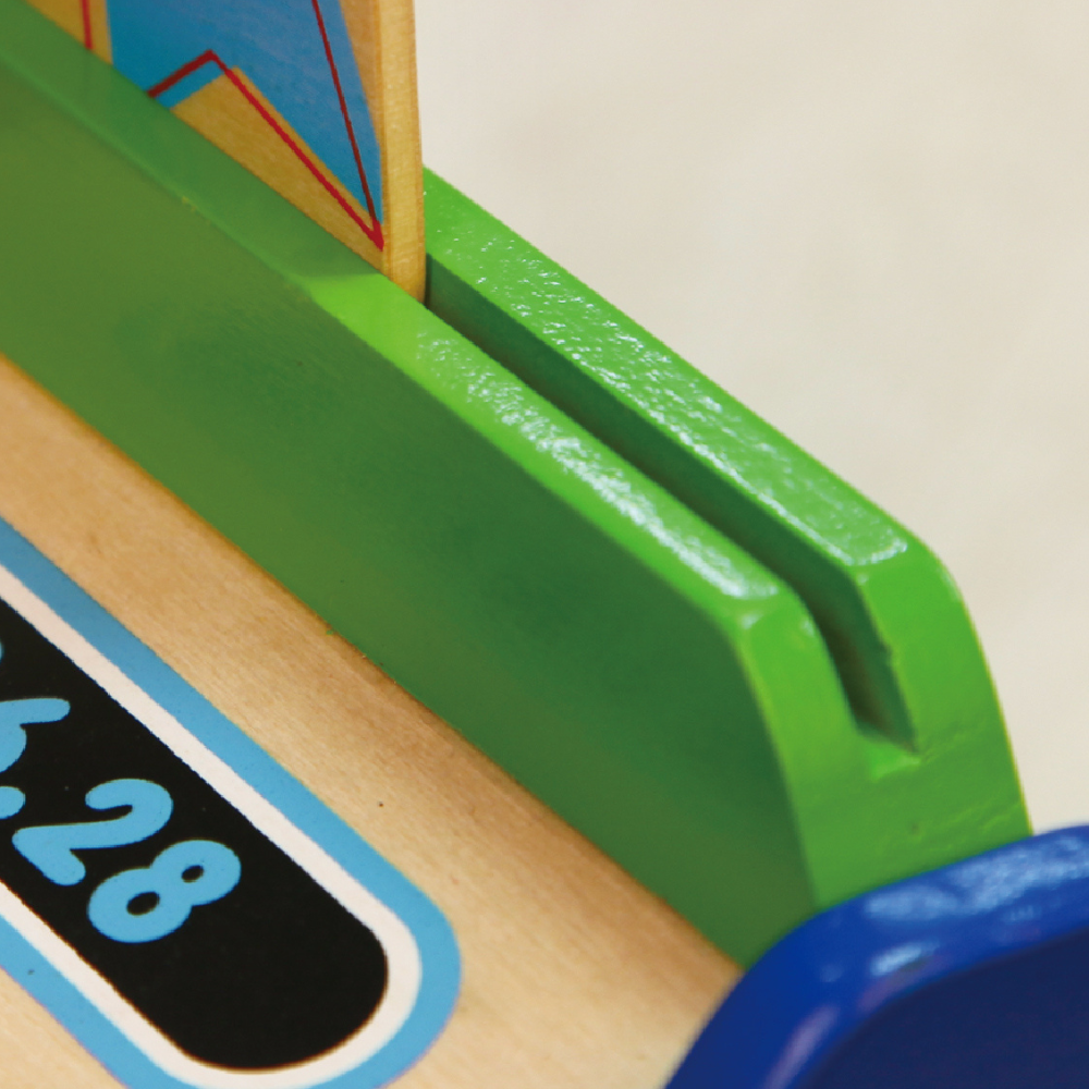 Caisse enregistreuse en bois avec accessoires