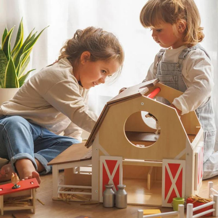 Ferme En Bois Avec Animaux