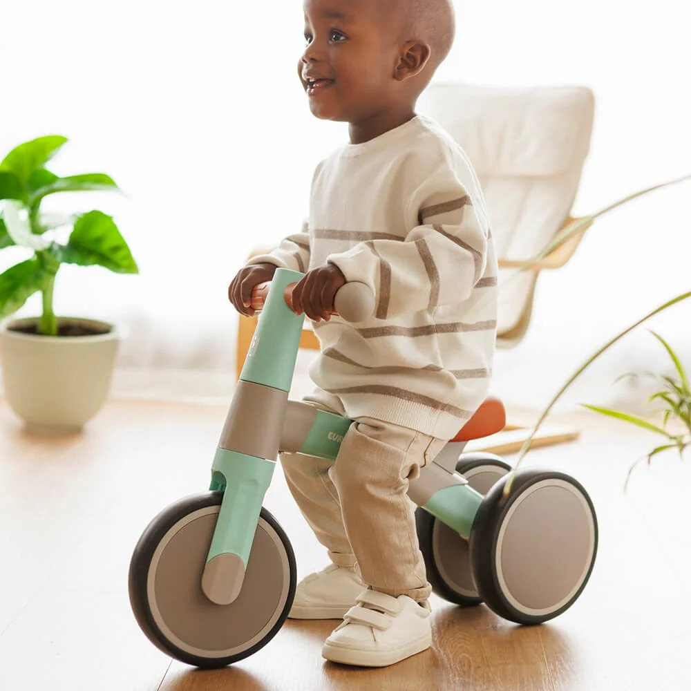 Mon Premier Vélo d'Équilibre VESPA - 2 - Eveil Montessori Maroc