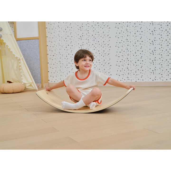 Planche d'équilibre en bois