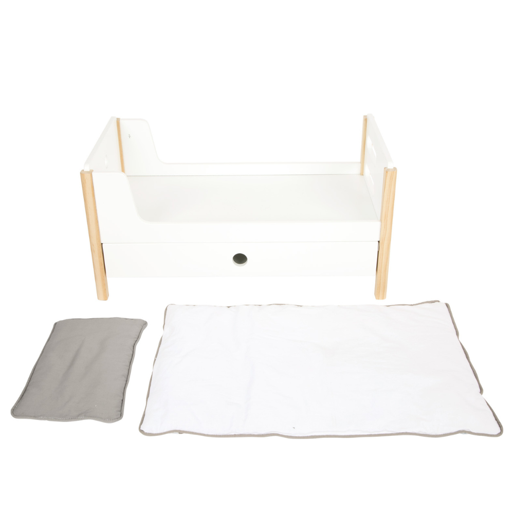 Small Foot 11778 – Lit De Poupée Blanc Avec Matelas, Couette, Oreiller Et Literie étoilée – Dès 3 Ans, Pour Poupées Jusqu’à 47 Cm