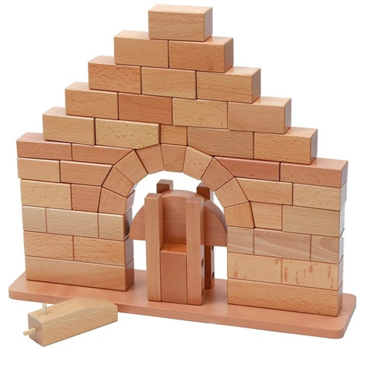 Arche romane en bois