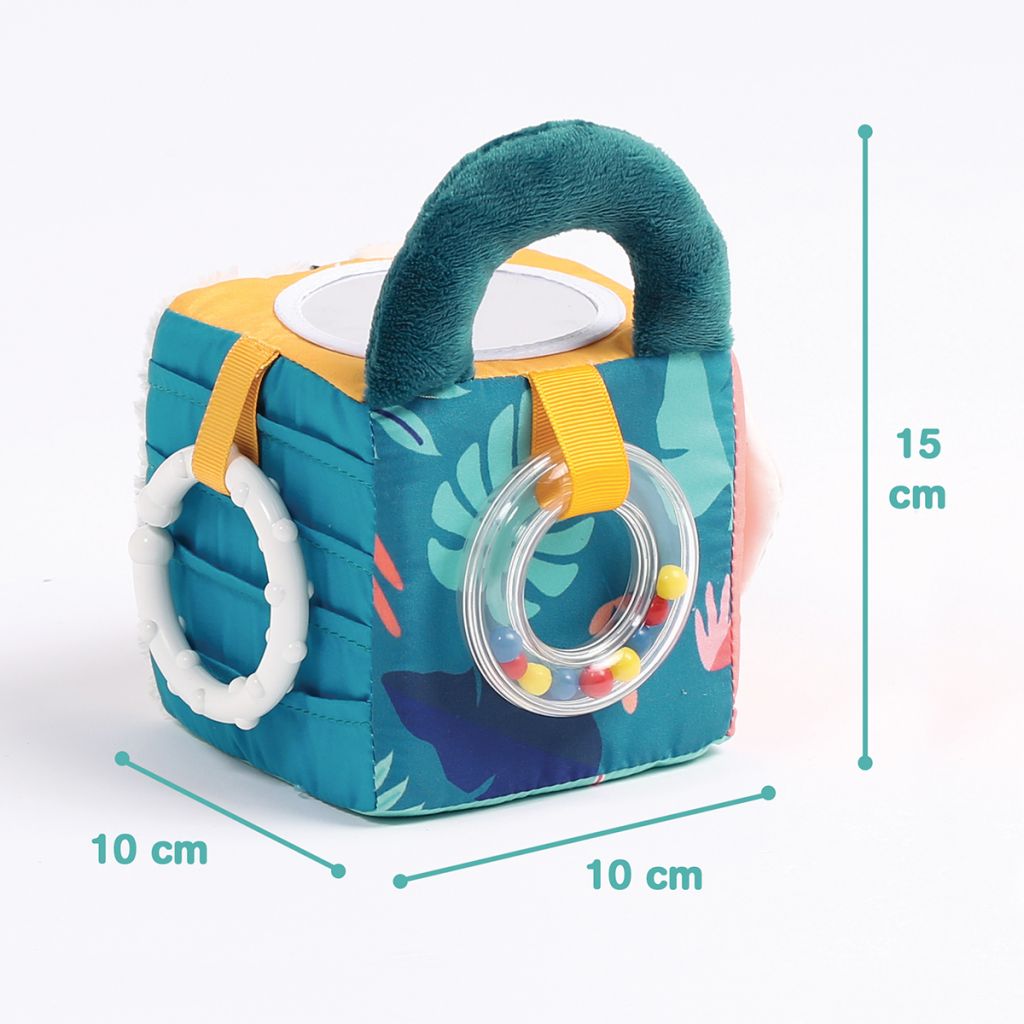 Cube d’éveil en tissu