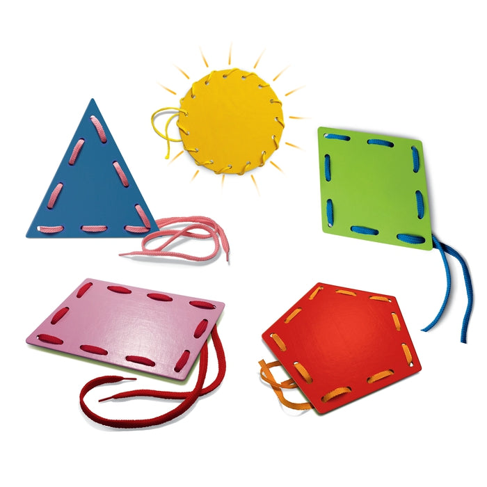 Des formes et des lacets - Montessori