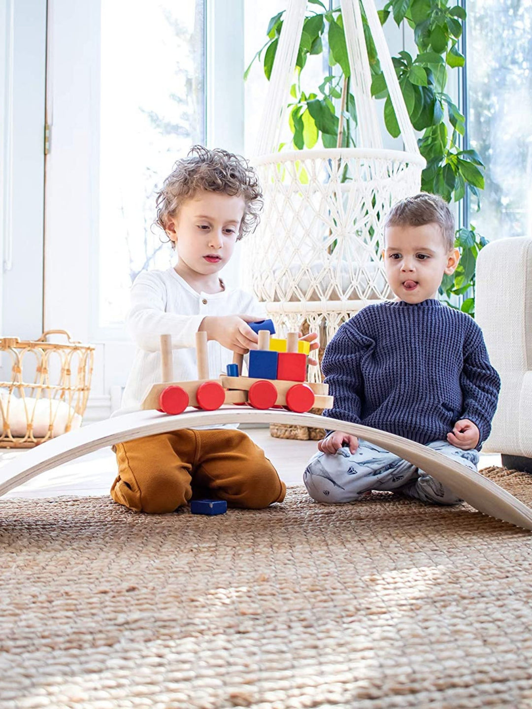 Planche d'équilibre Pikler - Eveil Montessori Maroc