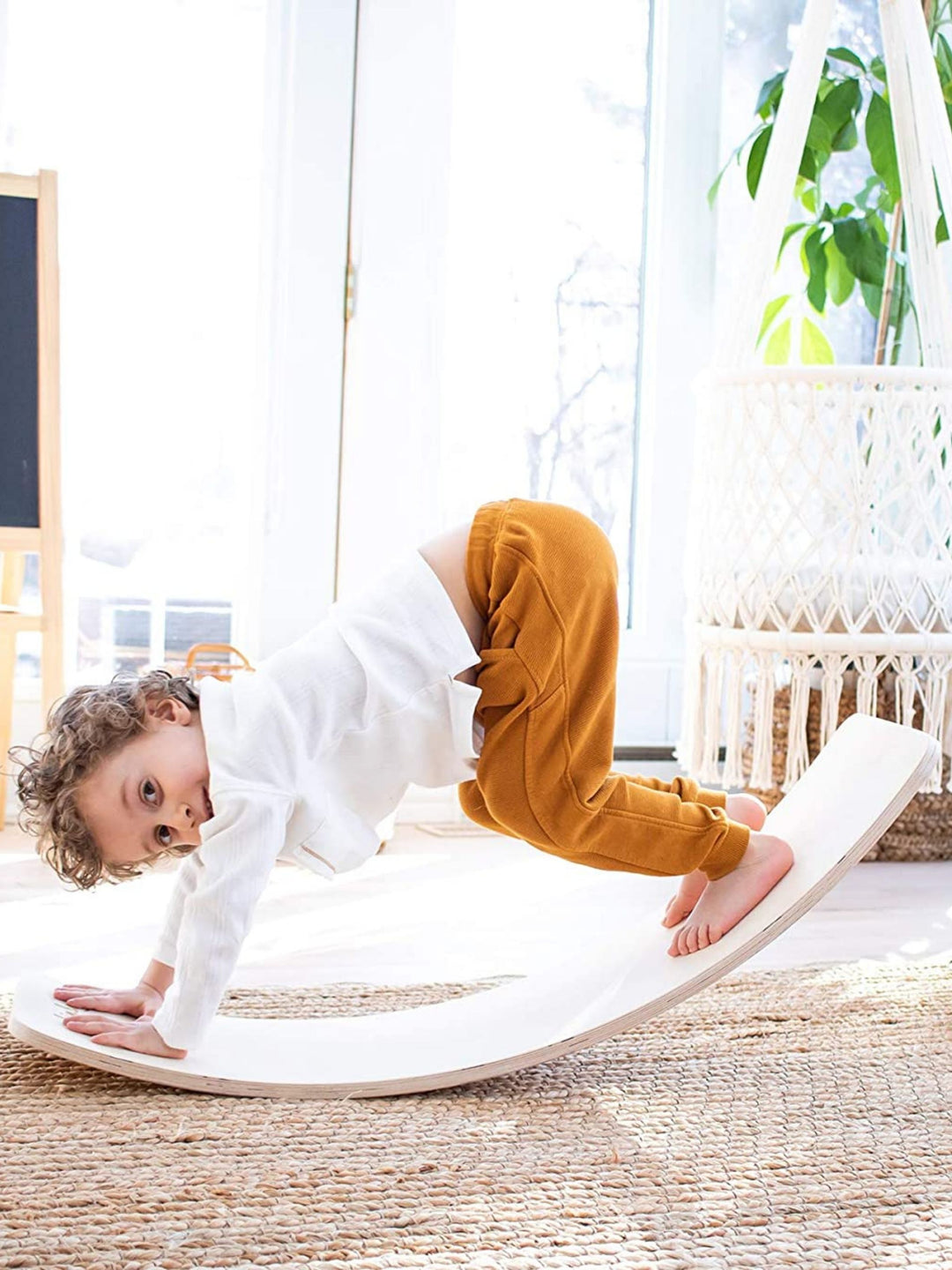 Planche d'équilibre Pikler - Eveil Montessori Maroc