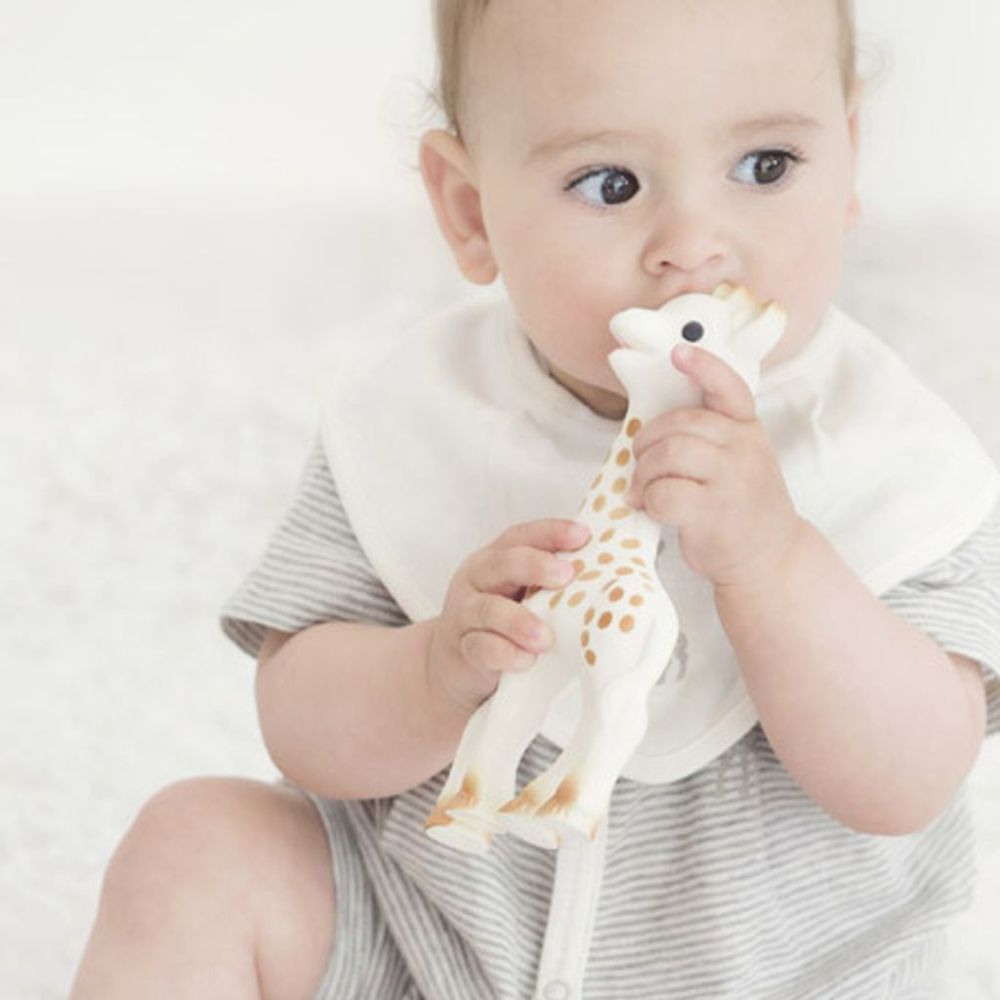 Sophie la girafe - Eveil Montessori Maroc