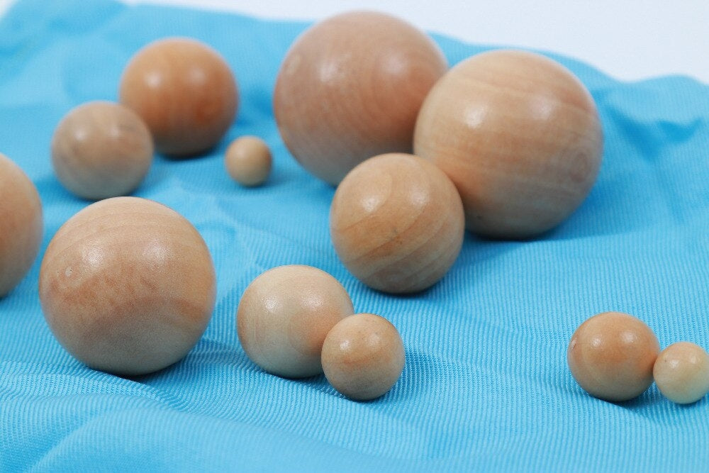 Sac mystère : même forme, différentes tailles - Eveil Montessori Maroc