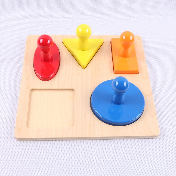 Puzzle de 5 formes avec gros bouton de préhension - Eveil Montessori Maroc