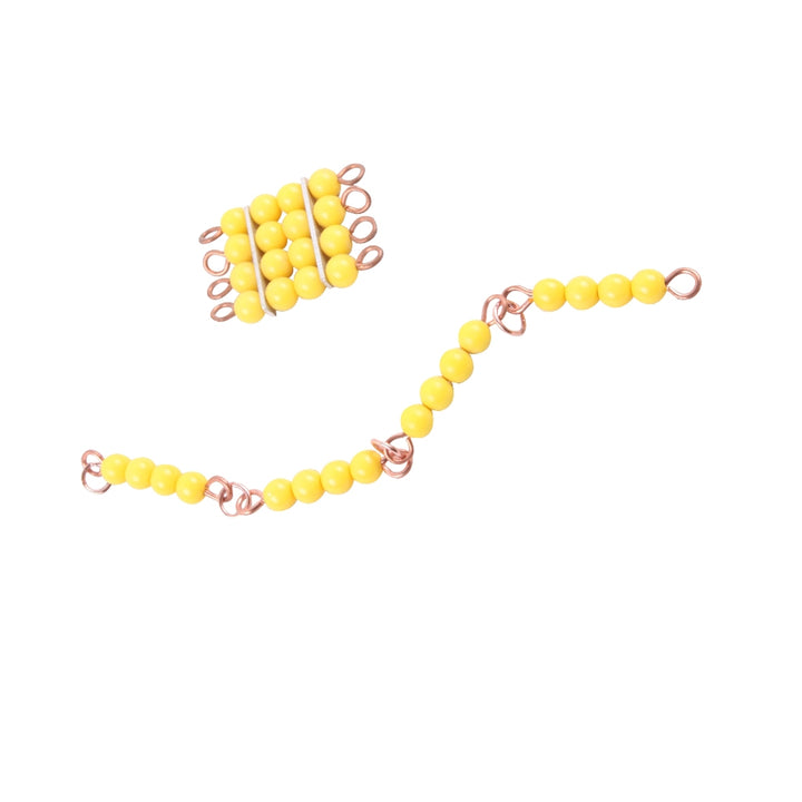 Boîte de chaines et carrés de perles colorées - Eveil Montessori Maroc