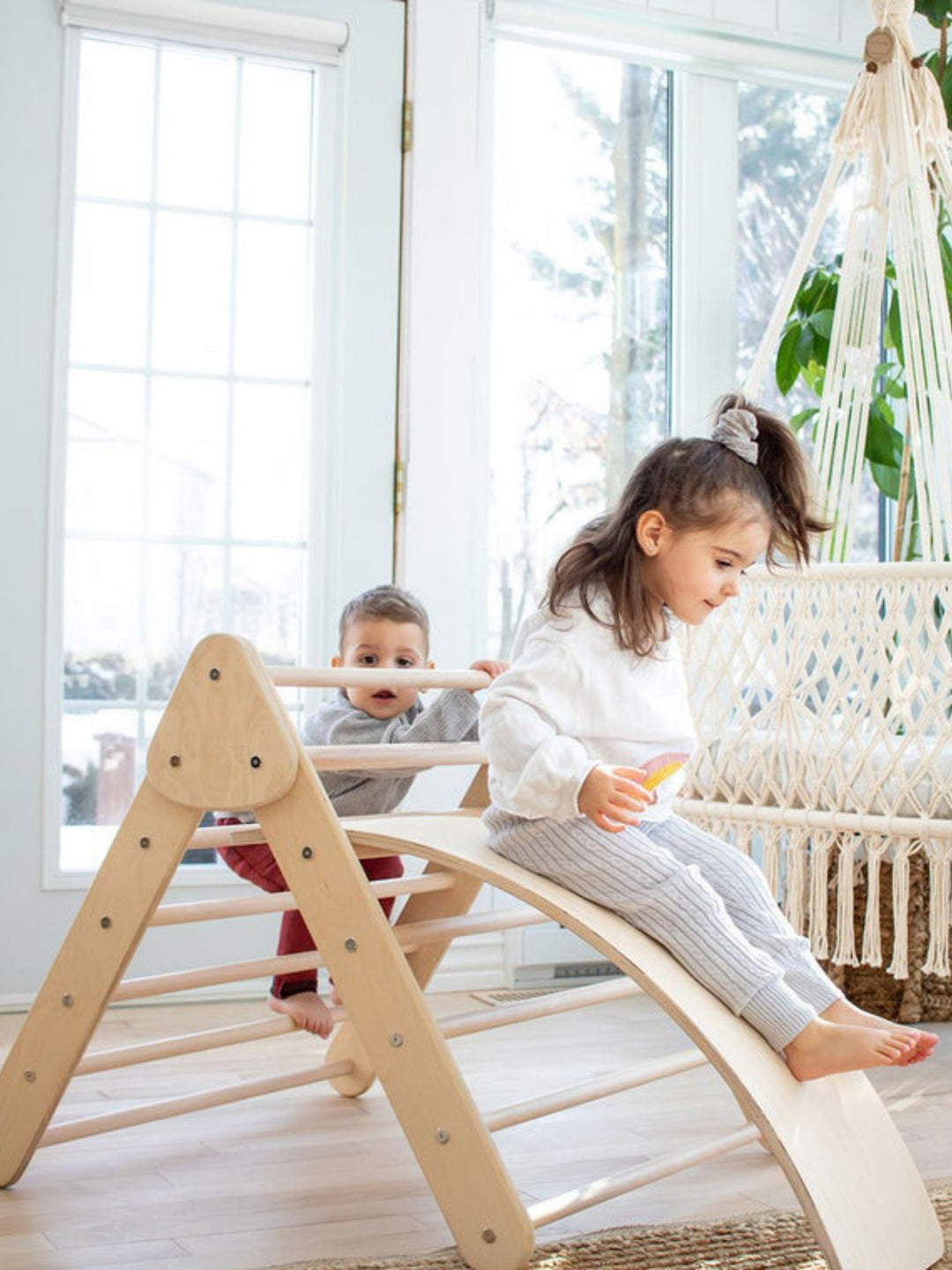 Triangle de Pikler - Eveil Montessori Maroc