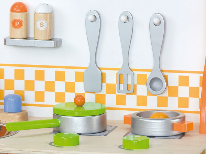 Jolie cuisine en bois aves accessoires - Eveil Montessori Maroc