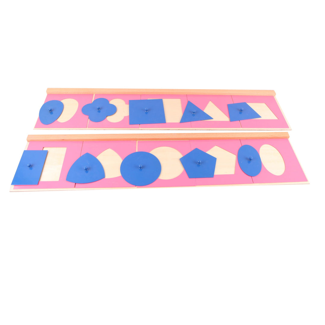 Formes à dessin en métal avec supports en bois - Eveil Montessori Maroc