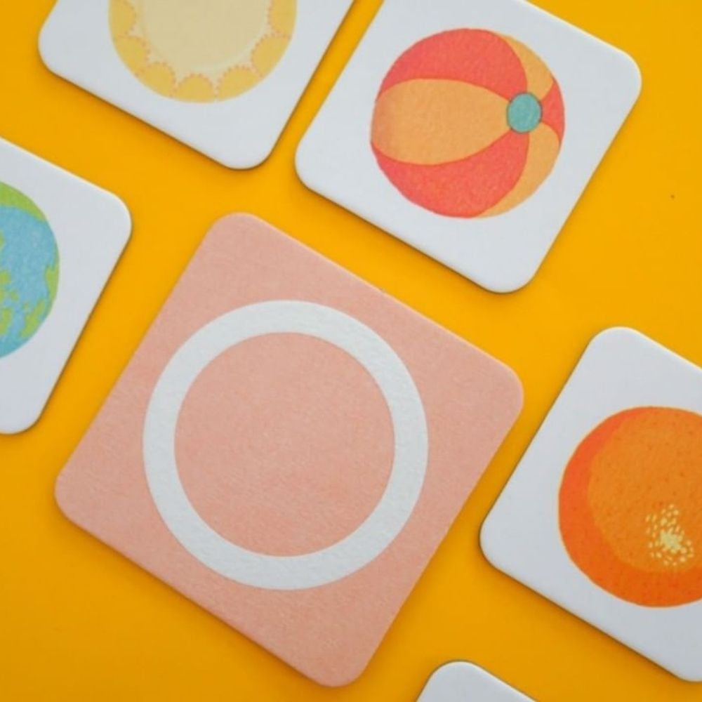 Tout-petit Montessori - Les formes à toucher - Dès 15 mois - Eveil Montessori Maroc