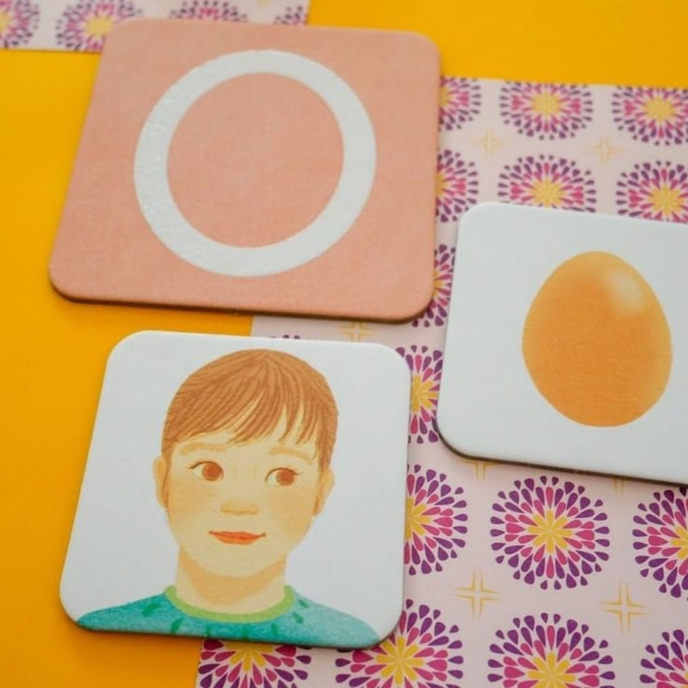 Tout-petit Montessori - Les formes à toucher - Dès 15 mois - Eveil Montessori Maroc