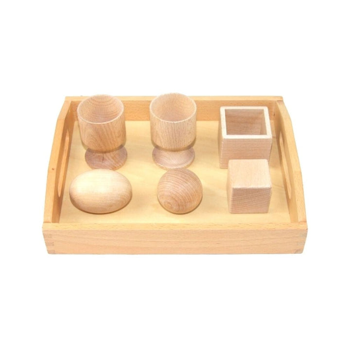 Exercice objets 3D en bois - Eveil Montessori Maroc