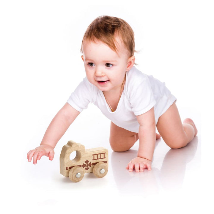 Camion de pompier en bois - Eveil Montessori Maroc