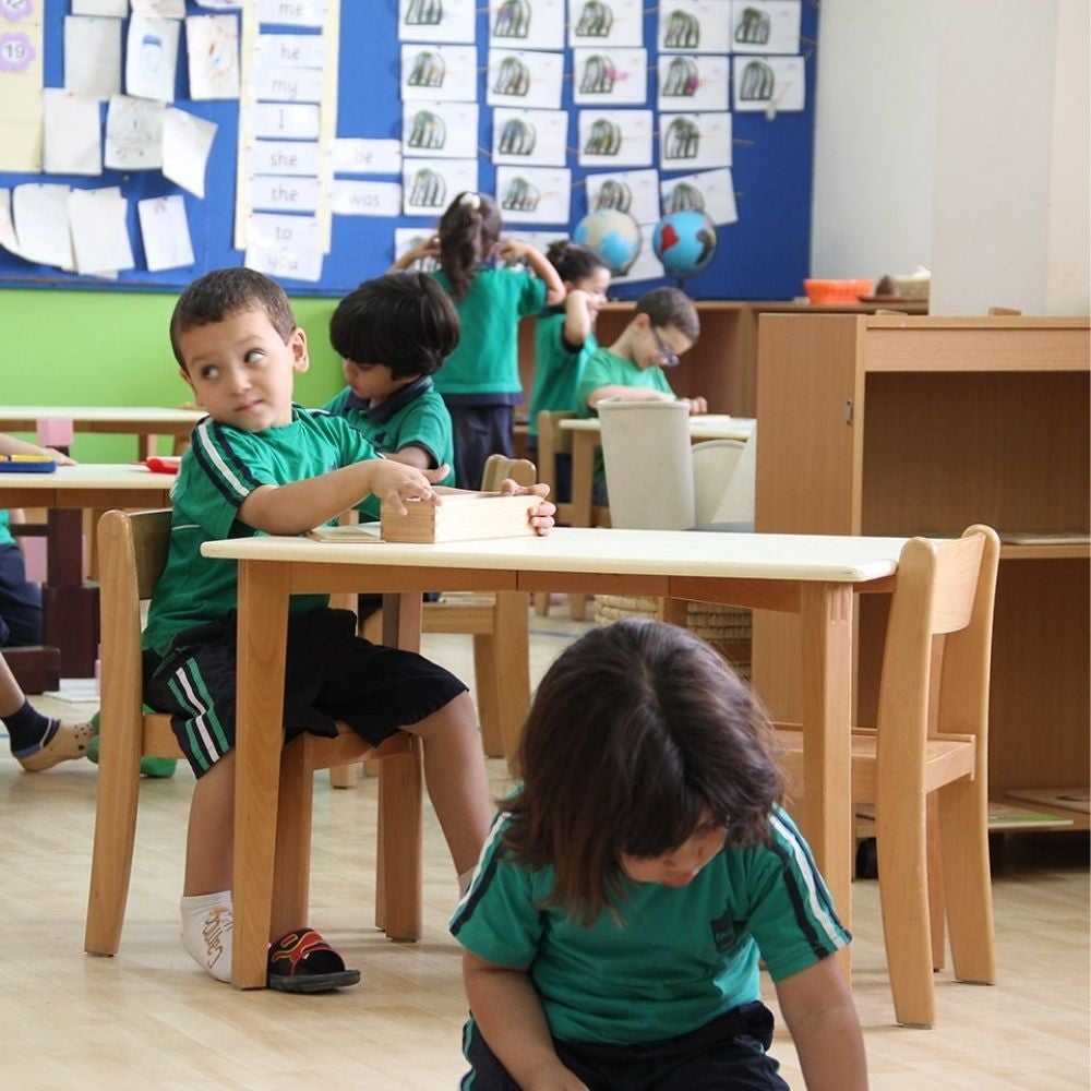 Chaise Elégance en bois pour enfant - Taille C2 - Eveil Montessori Maroc