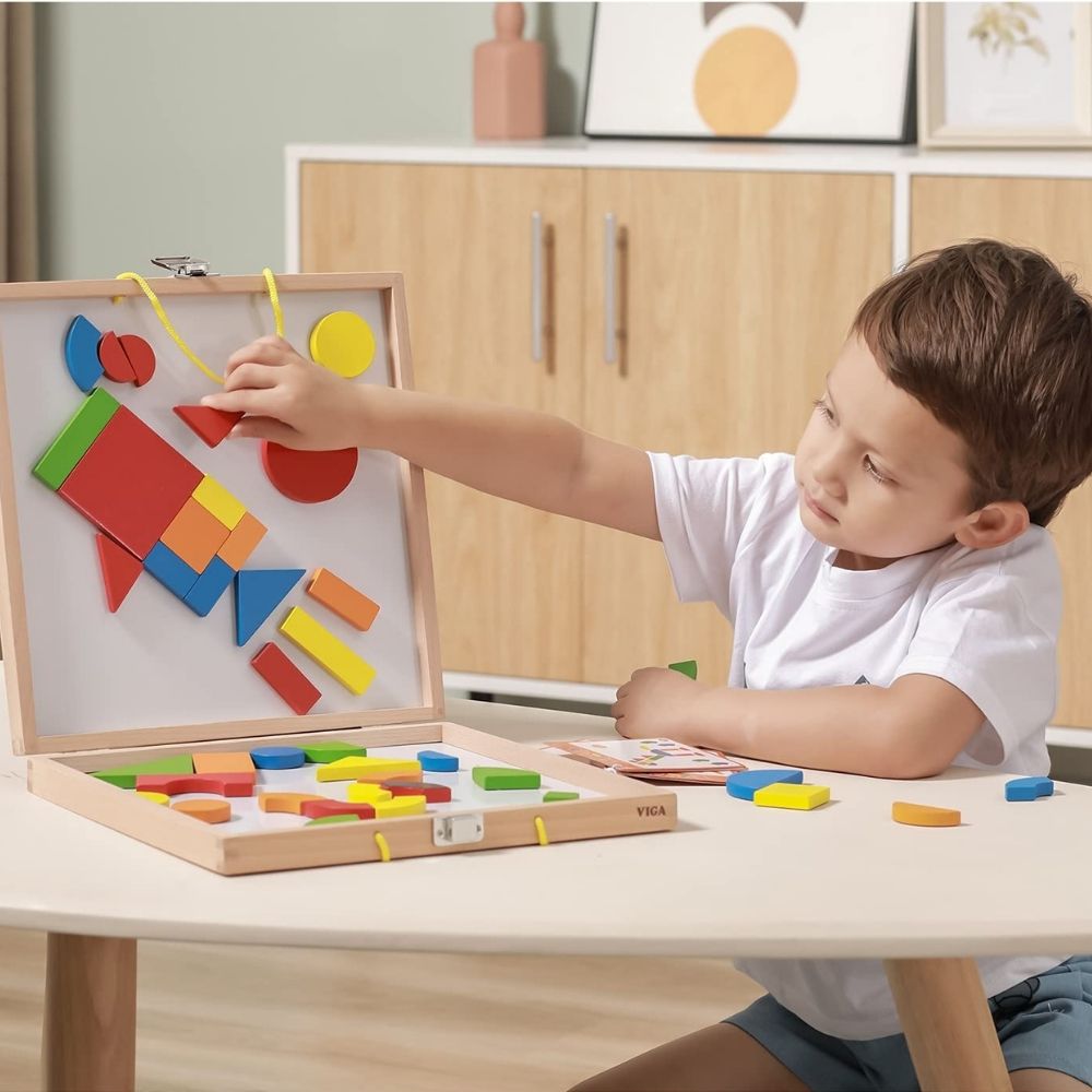 Coffret de formes magnétiques - Eveil Montessori Maroc