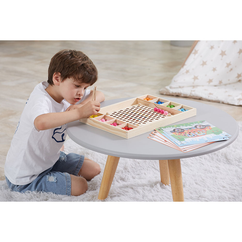 Correspondance des perles en bois avec modèles - Eveil Montessori Maroc