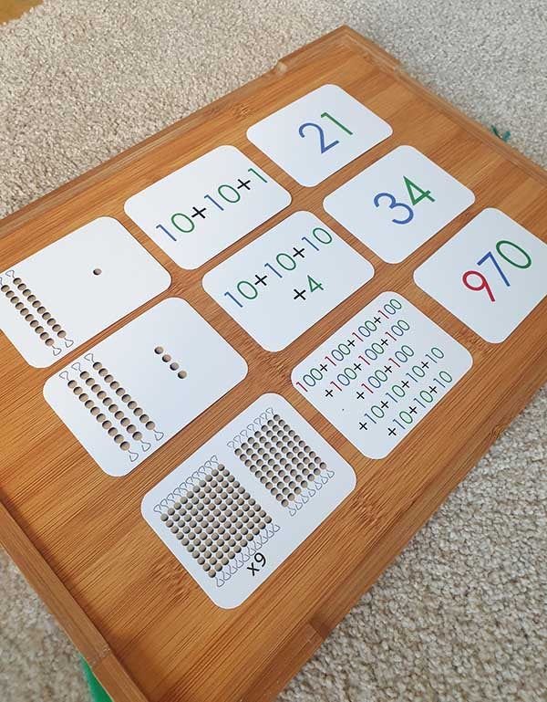 Jeux de bataille - Eveil Montessori Maroc