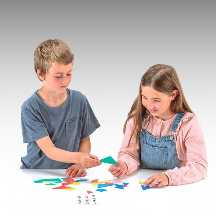 Lot de 4 Tangrams en Re-Plastic® (10 x 10cm) - Eveil Montessori Maroc
