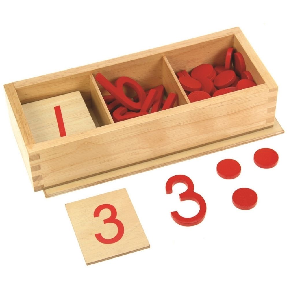 cartes, chiffres découpés et jetons - Eveil Montessori Maroc