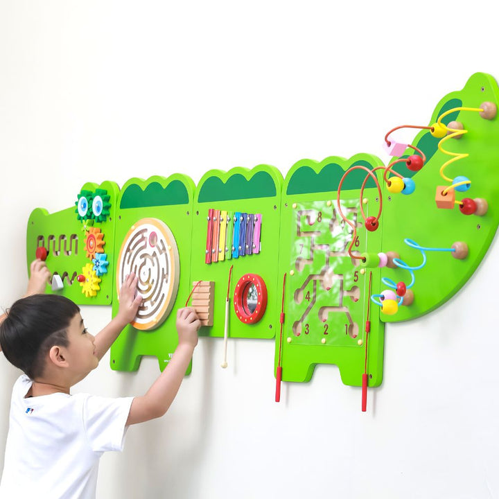 Grand Jouet mural - Le Crocodile - Eveil Montessori Maroc