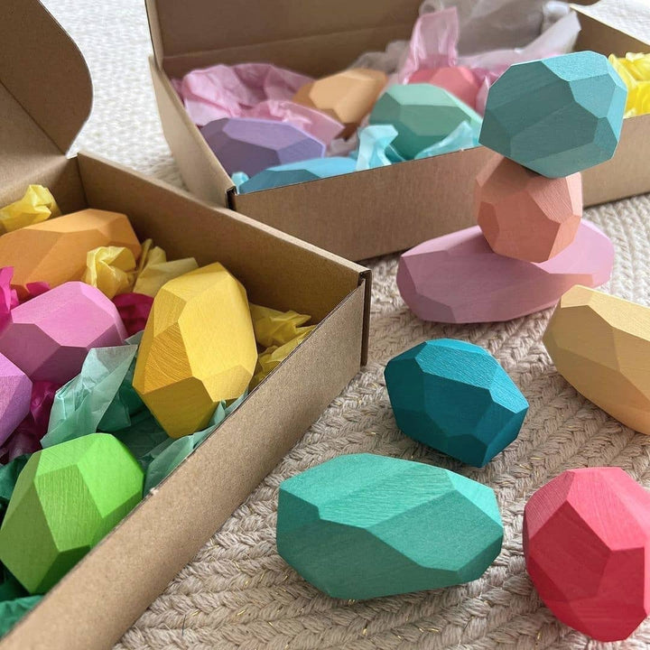 Pierres d'équilibre en bois - Eveil Montessori Maroc